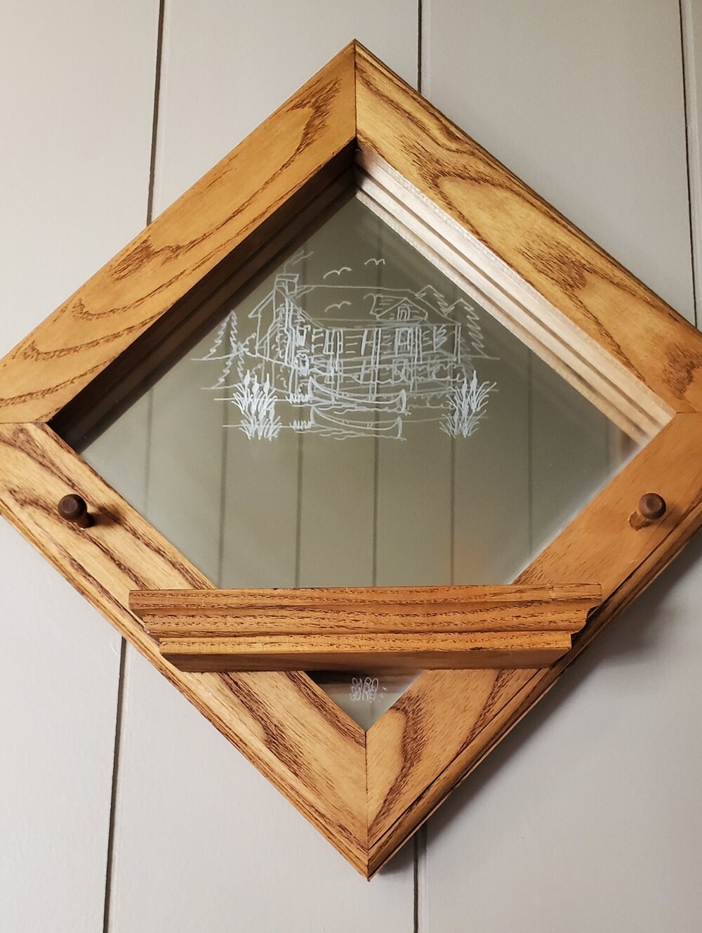 Window Looks Rustic Oak Wall Etched Cabin Pine Canoe Entryway Mirror with Pegs